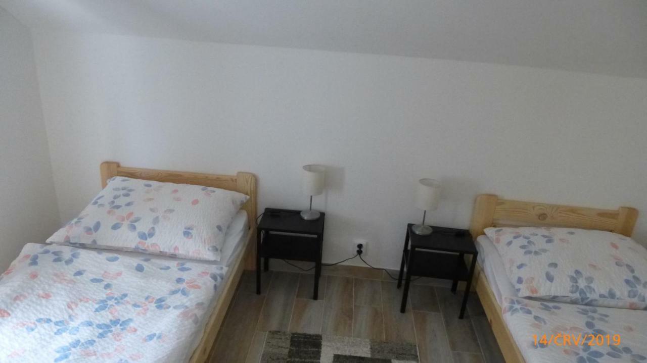 Penzion Sklář Nový Bor Esterno foto