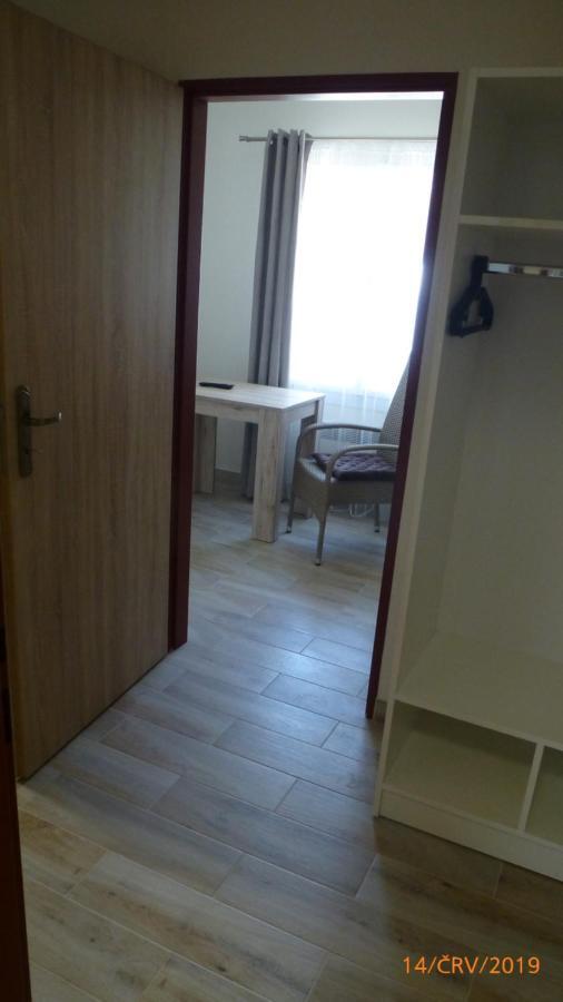 Penzion Sklář Nový Bor Esterno foto
