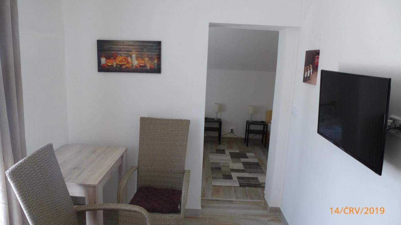 Penzion Sklář Nový Bor Esterno foto