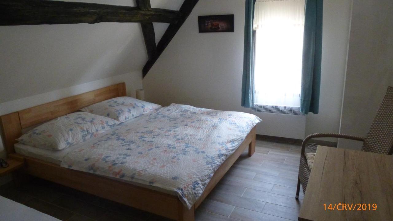 Penzion Sklář Nový Bor Esterno foto